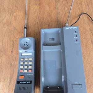 Jetfon Model V-805 Long Range Cordless MCA system up to 15 km