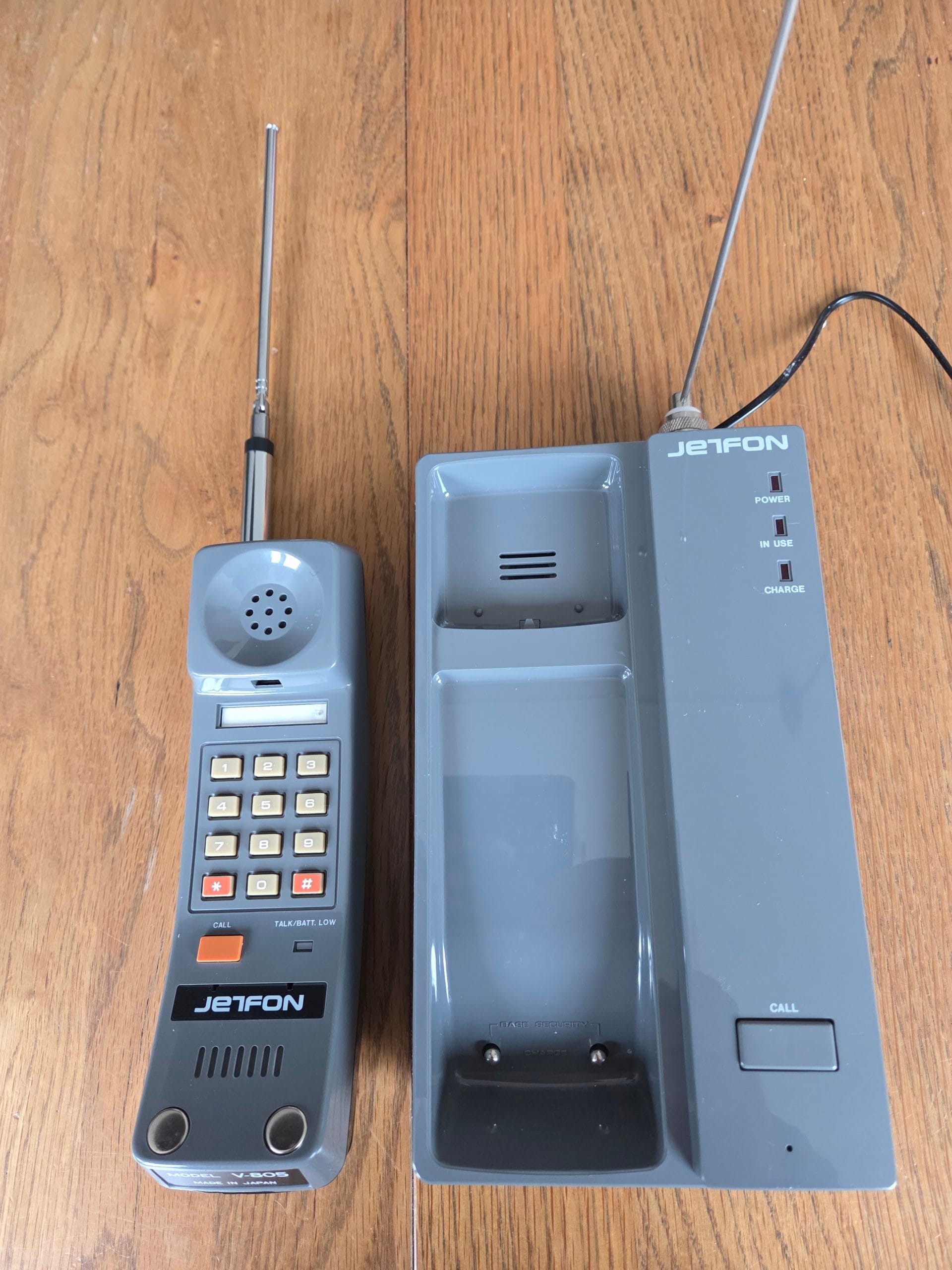 Jetfon Model V-805 Long Range Cordless MCA system up to 15 km